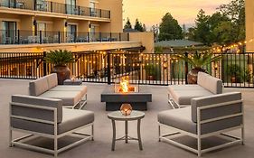 Toll House Hotel Los Gatos, Tapestry Collection By Hilton